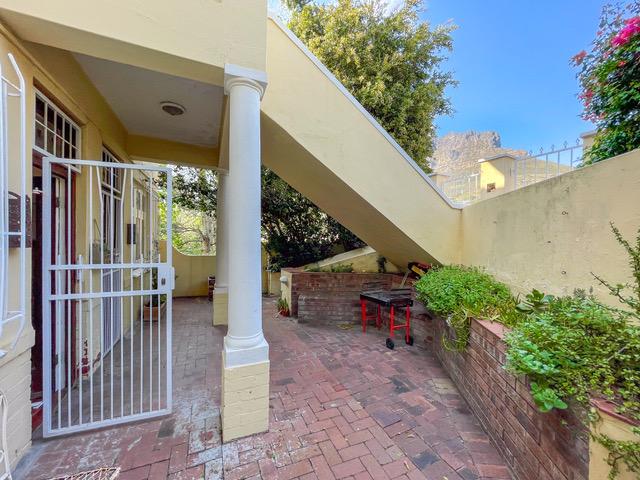 To Let 2 Bedroom Property for Rent in Gardens Western Cape